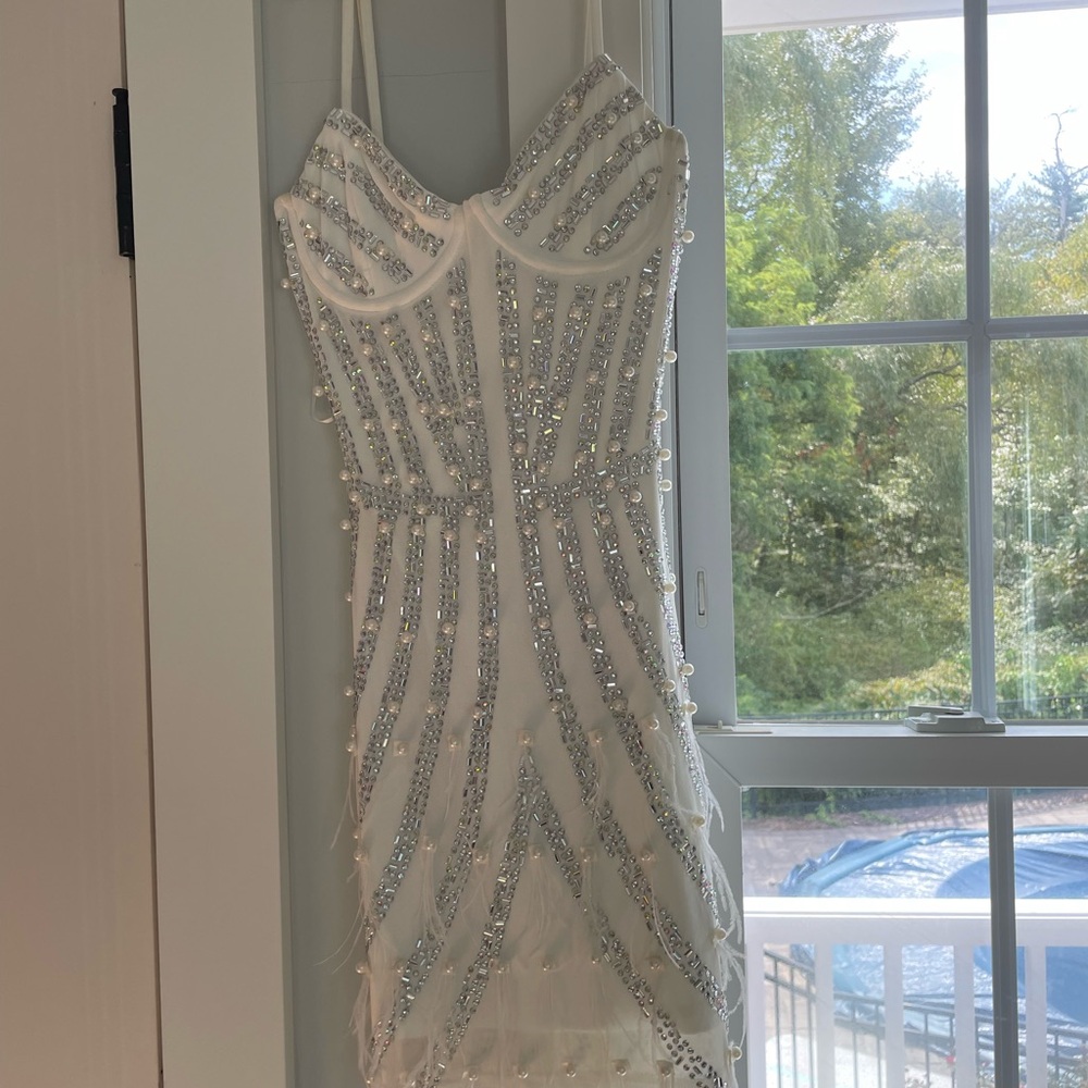 Windsor white rhinestone and pearl dress Xs